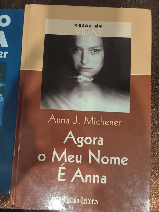 Vários livros usados em bom estado