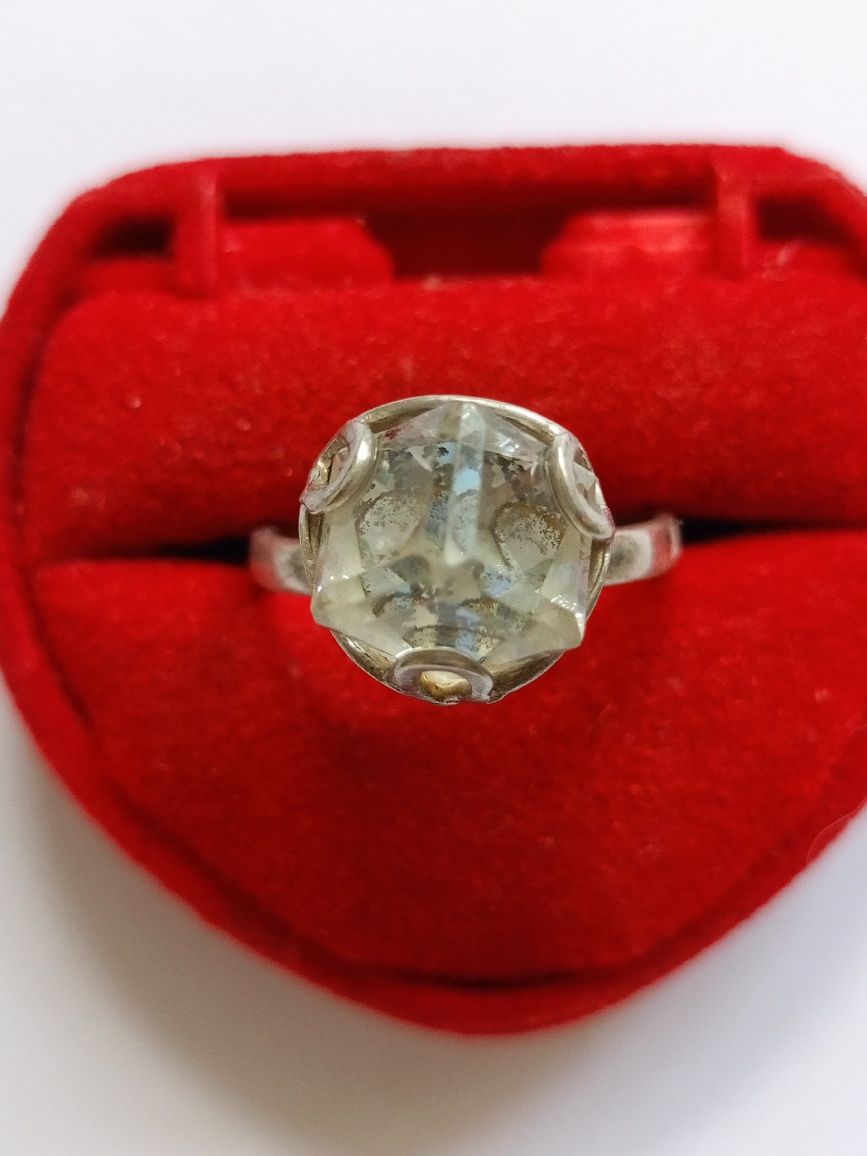 Pierścionek srebrny z kryształem rozm 16