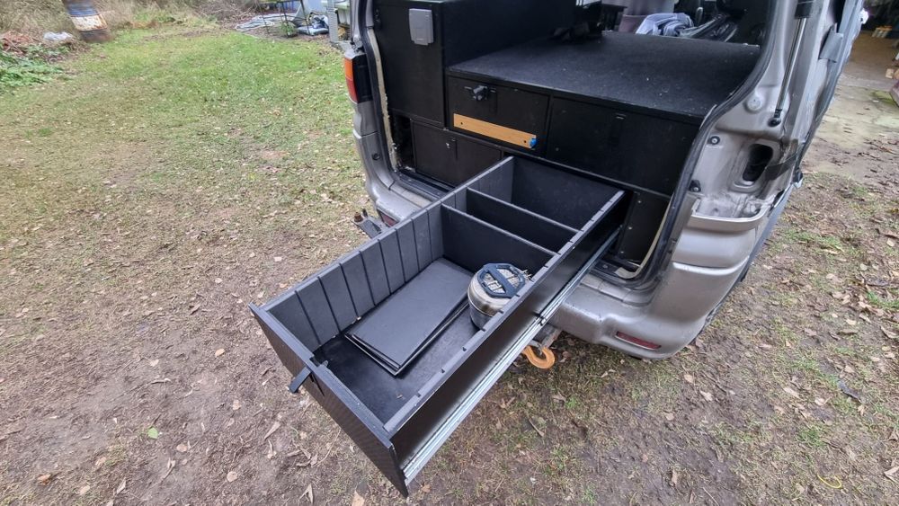 Zabudowa wyprawowa kempingowa ROCK offroad delica pajero patrol starex