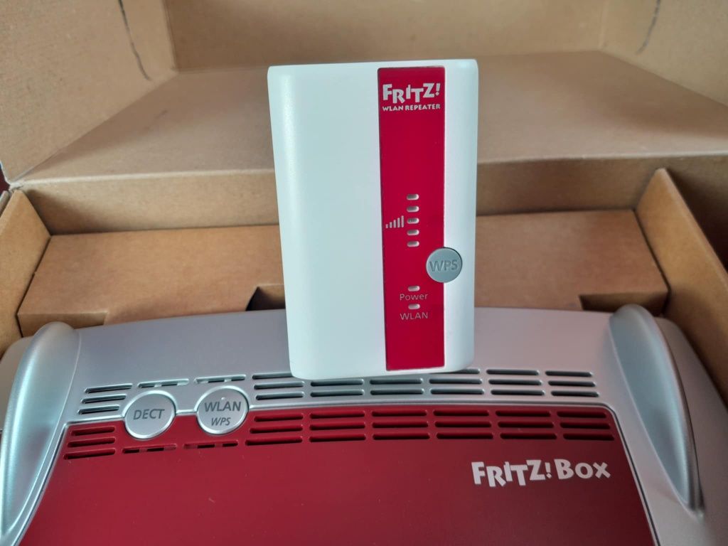 FRITZBOX 7430 wraz z reapeaterem Fritz