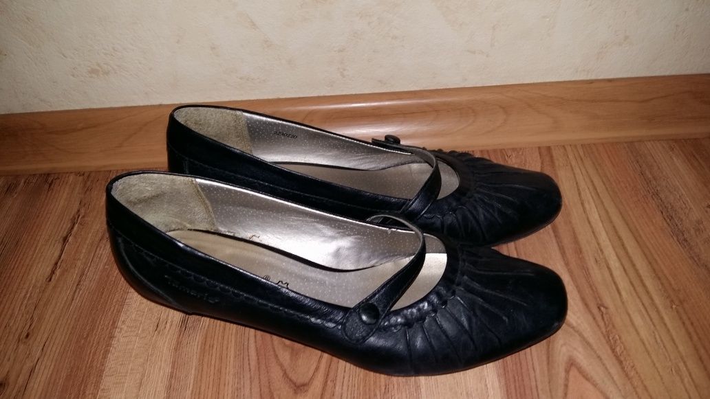 Продам шкіряні німецькі туфлі 40 розмір