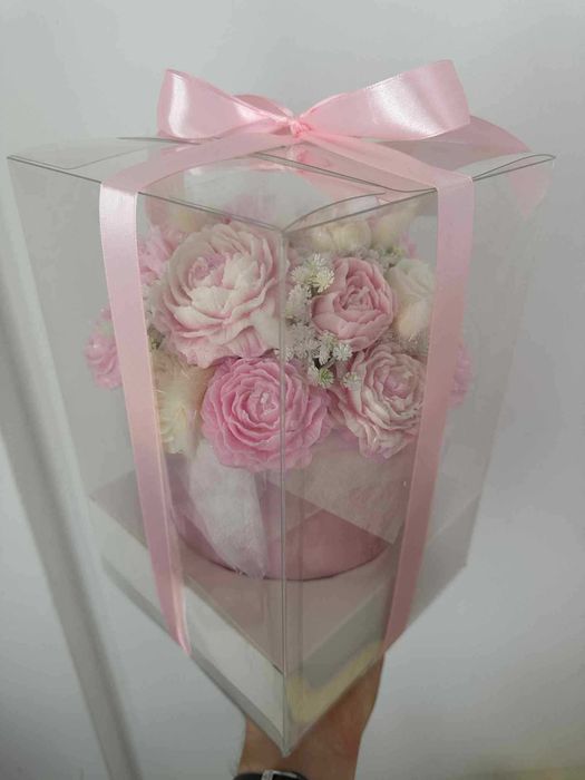 Flower Box, kwiaty ze świec sojowych handmade personalizowne - prezent