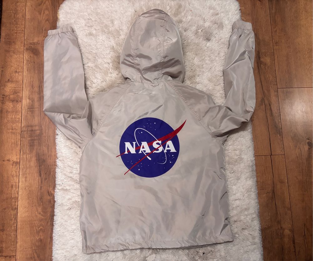 Ortalion wiatrowka Divided H&M Nasa