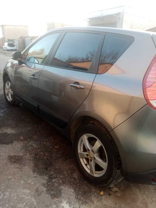 продам Renault Scenic