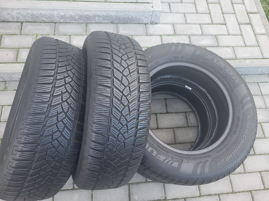 4x Opony Zimowe 215/65/16 98H Fulda Kristall Control HP2 Bieżnik 7mm