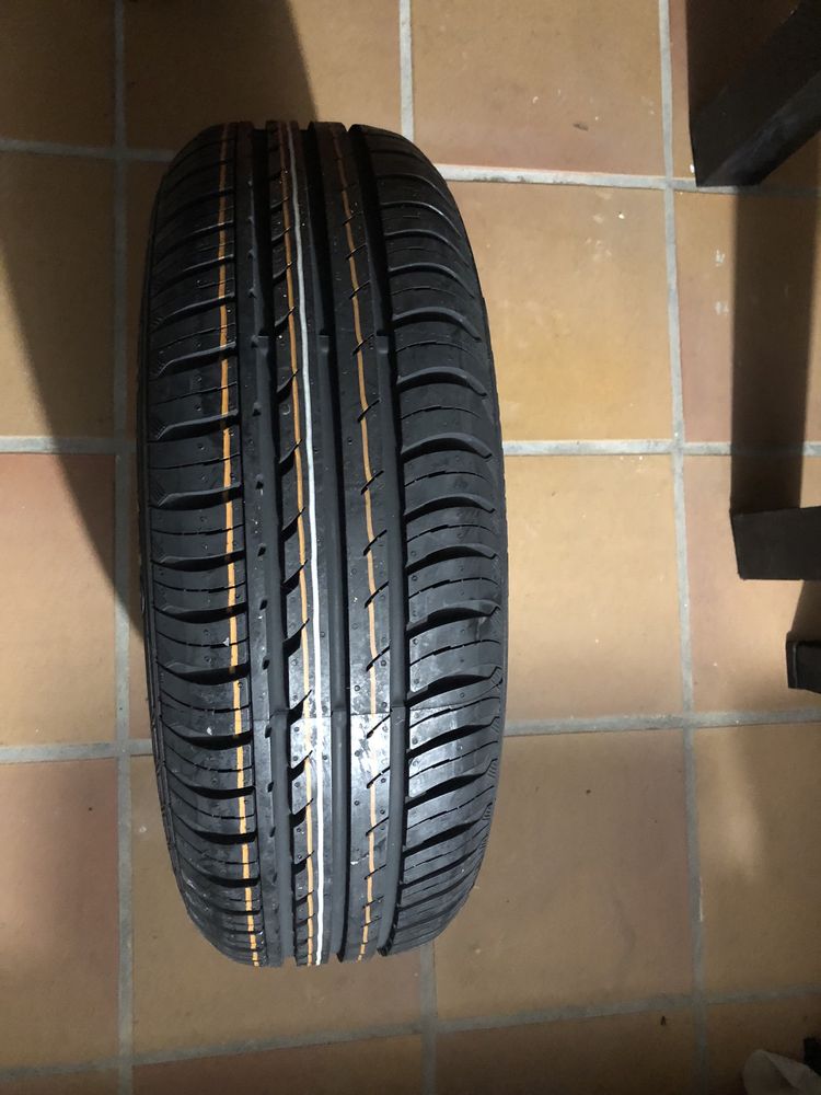 Pneu novo Continental 175x65xr14 + jante suplente