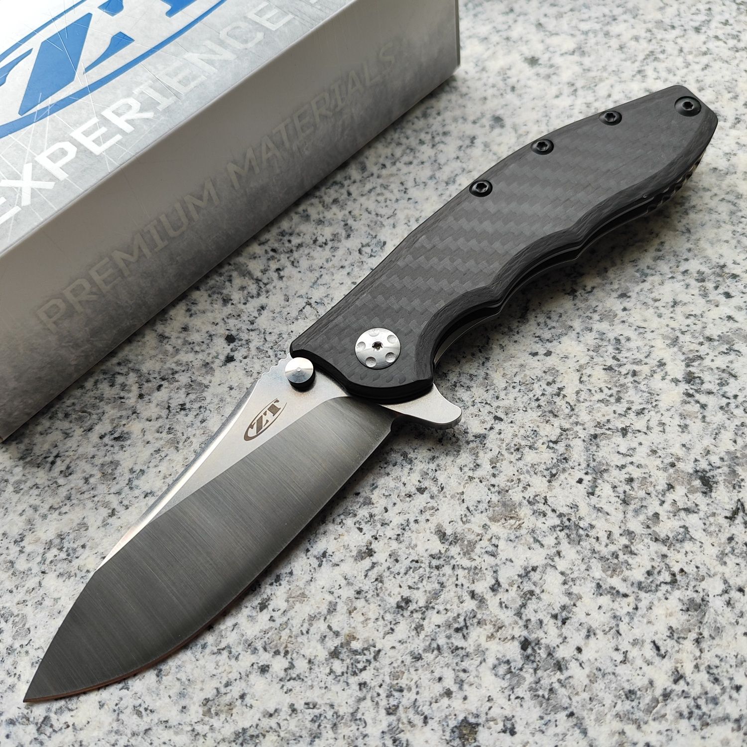 Нож Zero Tolerance 0562 CF Titanium