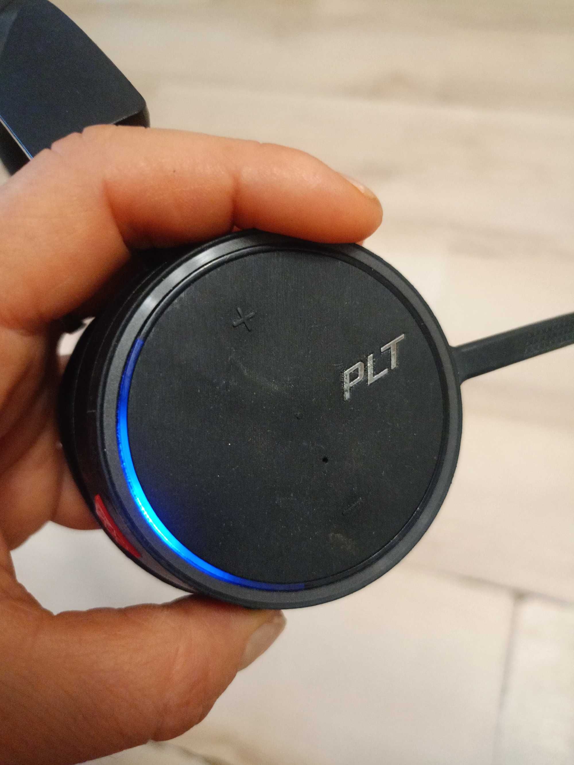 Гарнітура Plantronics Voyager