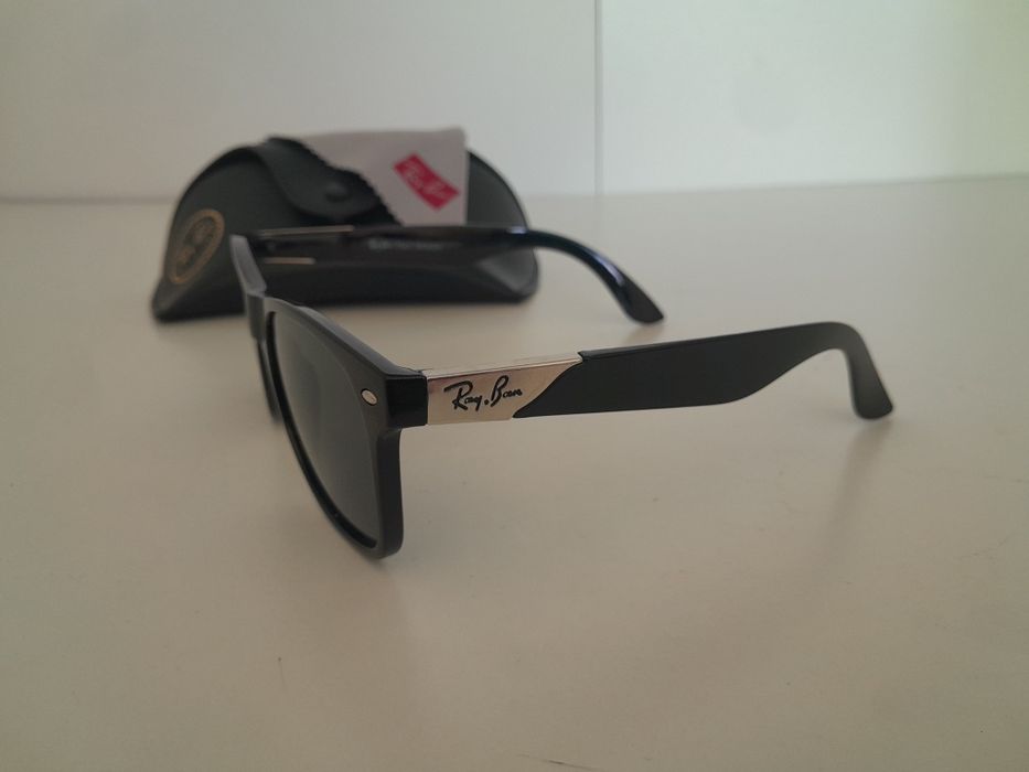 Óculos de sol Rayban 8020