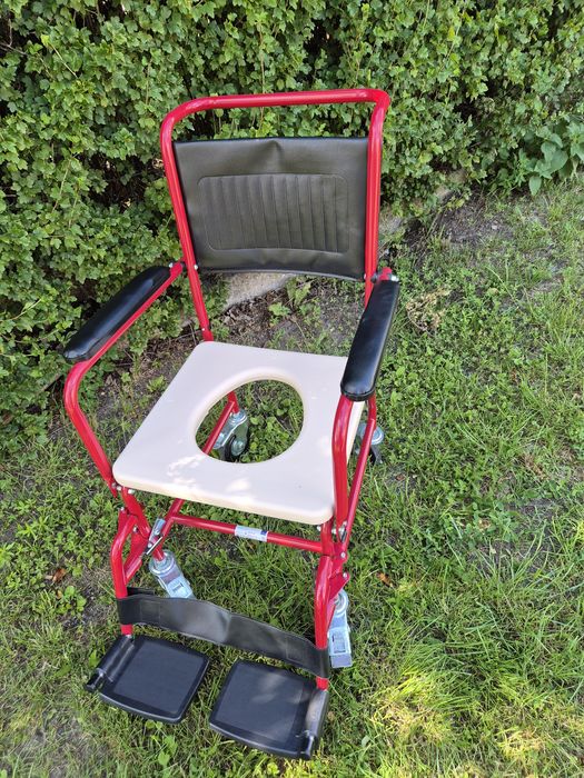 Wózek inwalidzki  toaletowy