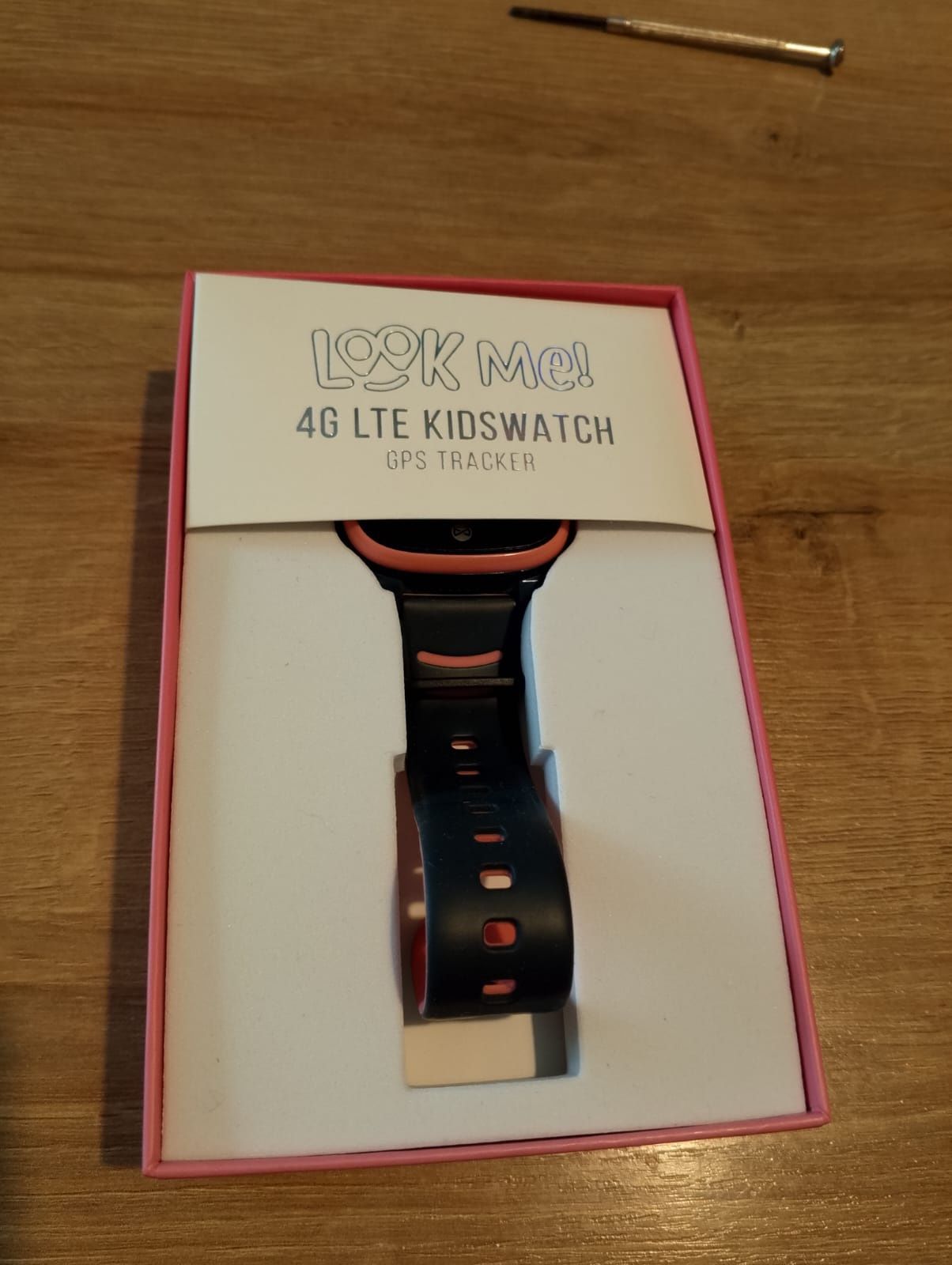 Zegarek dziecięcy smartwatch Forever look me 4G LTE