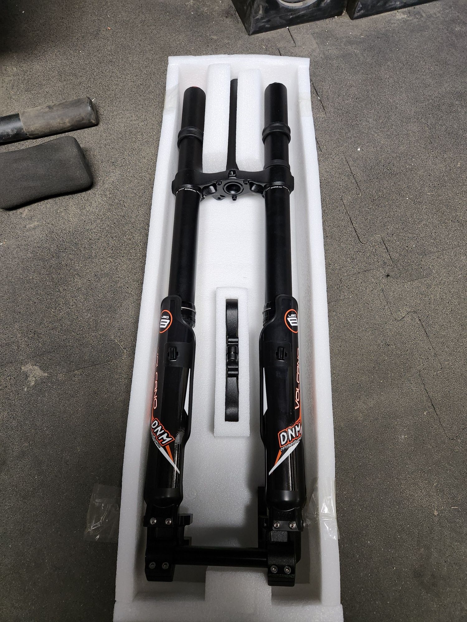 Amortyzator DNM USD-8S 200mm Ebike Surron emoto falcon fenix NOWY