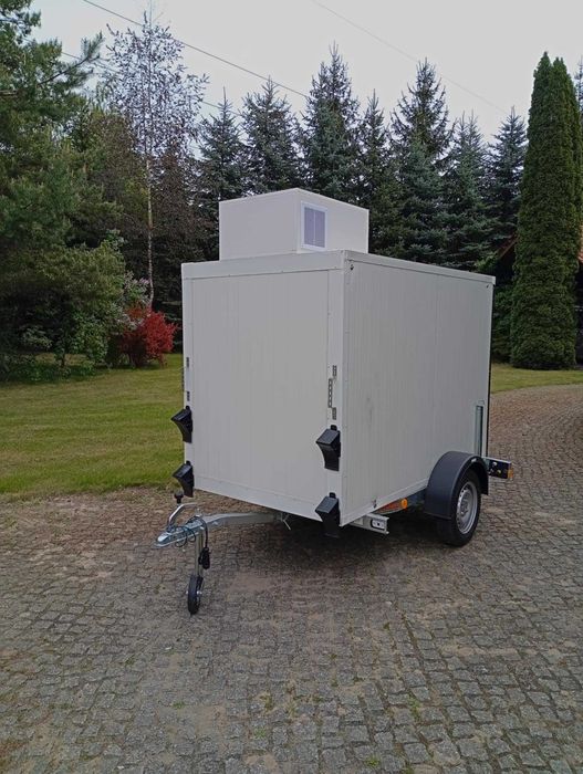 Przyczepka chłodnia 230V ekonomiczna, wynajem na dni i dłużej zadzwoń