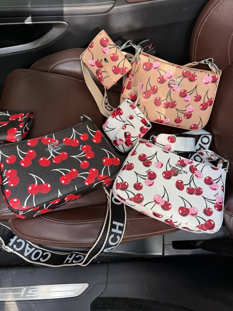 Сумка женская coach поцелуи сумка жіноча коач вишні