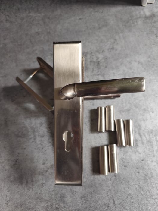 Klamka rozeta osłonki