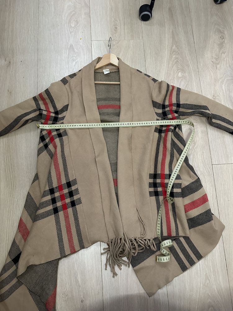 Sweter kardigan w kratę