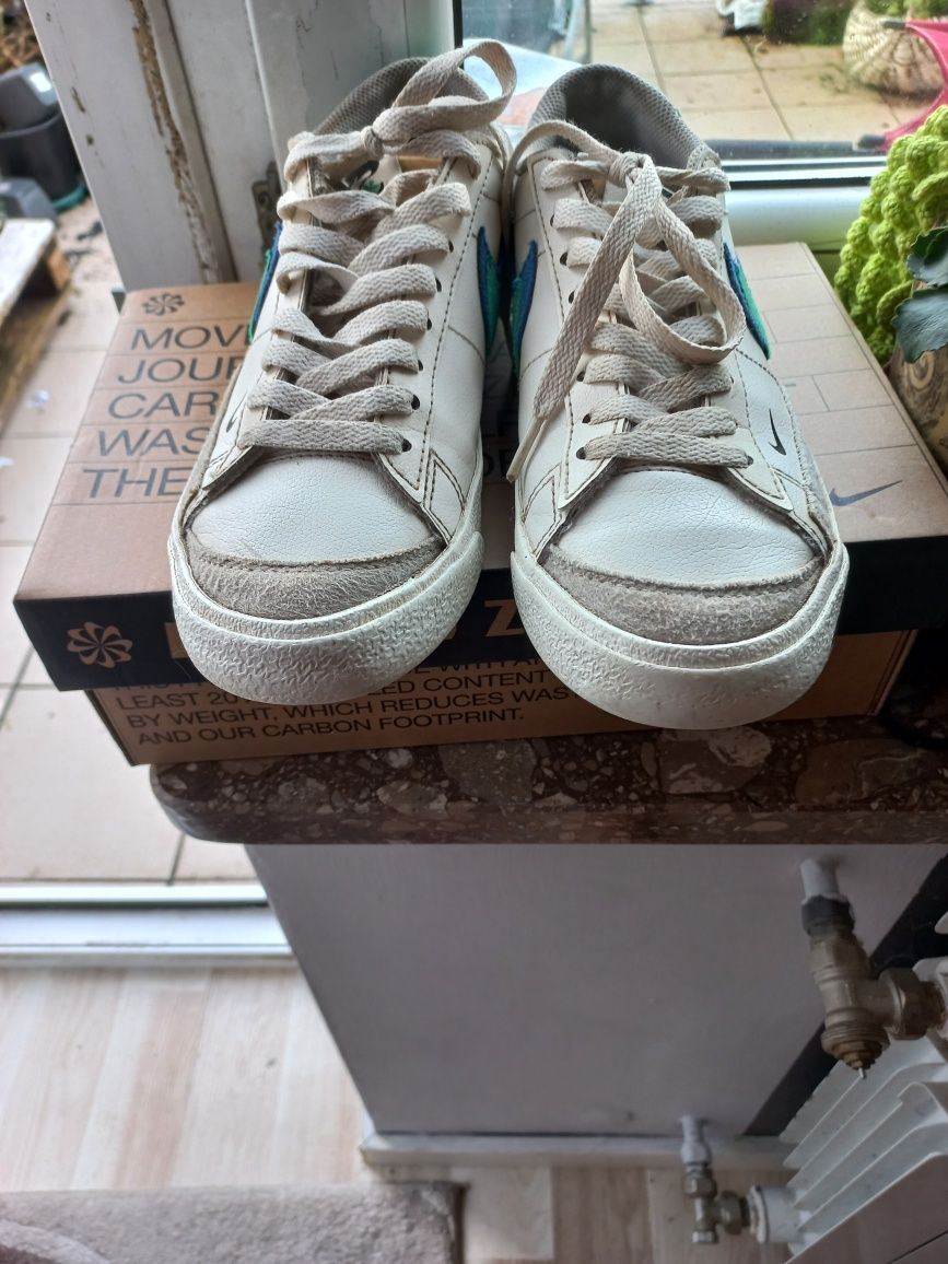 Blazery low roz 39