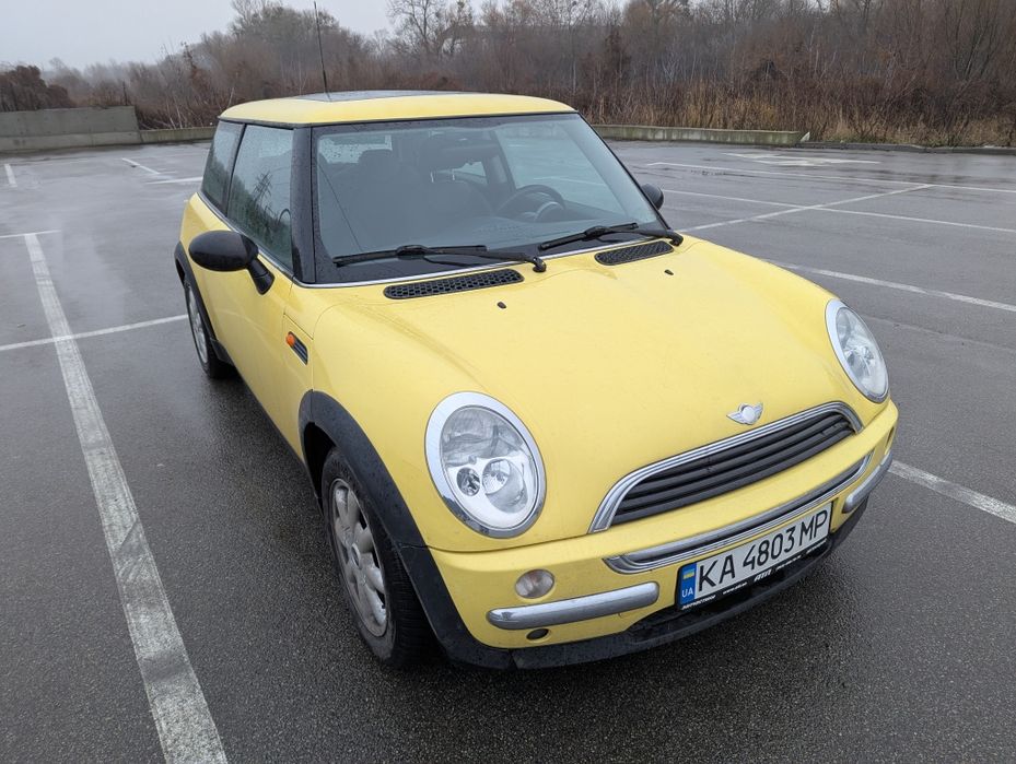Mini cooper one r50