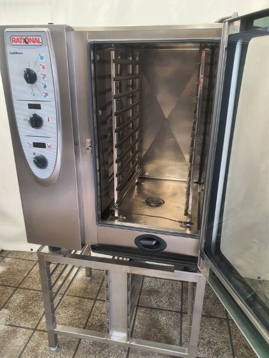 Piec konwekcyjno parowy RATIONAL CM101 G GAZOWY