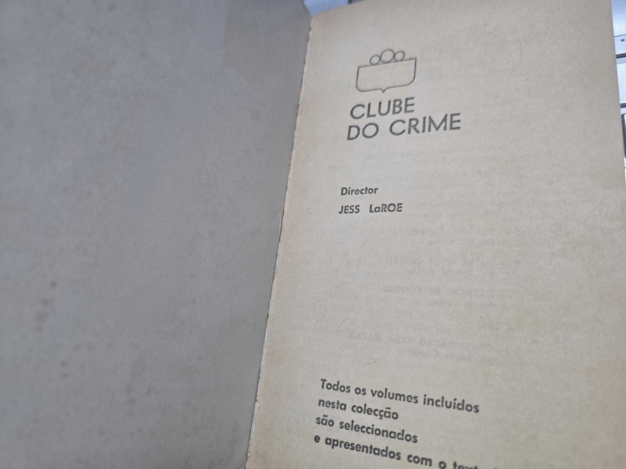 Silêncio de Túmulo - E. Jarber