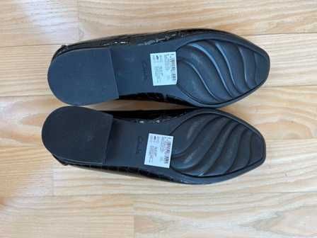 Czółenka damskie lakierowane Clarks nowe