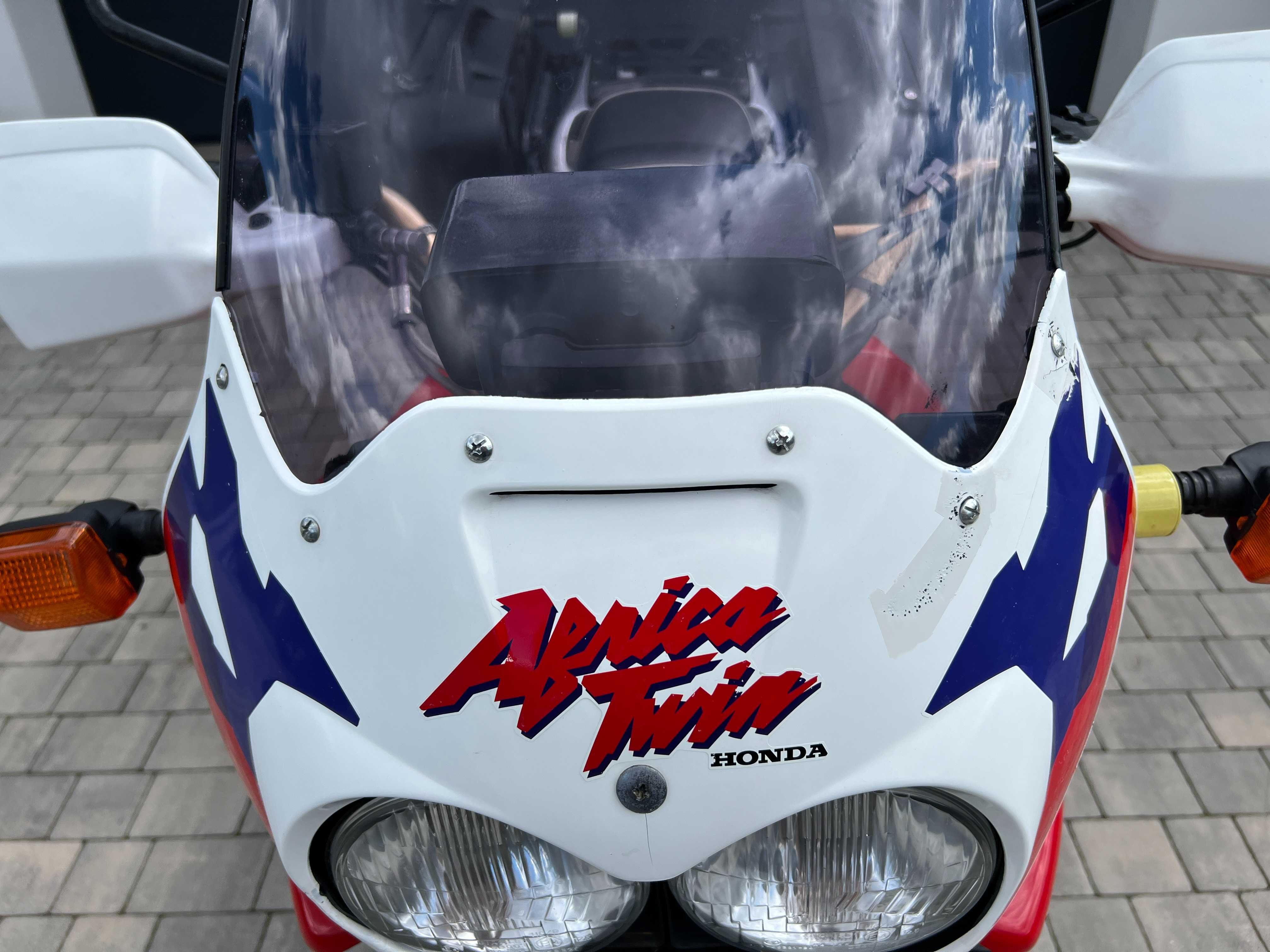 Honda Africa Twin XRV750T