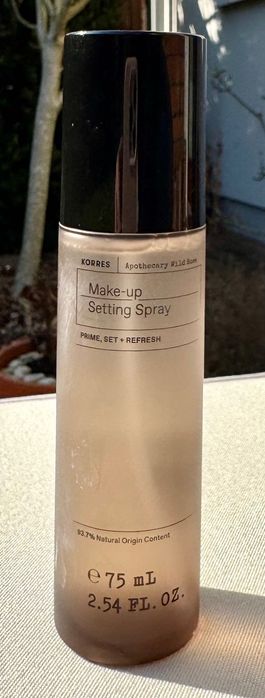 Mgiełka do twarzy KORRES