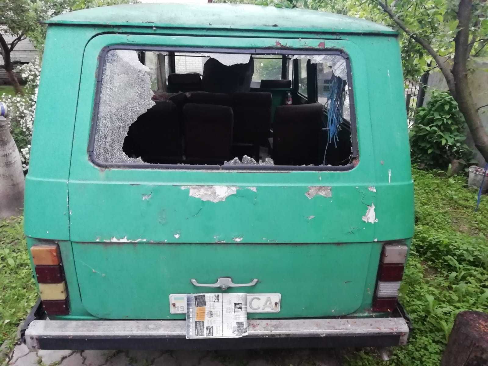 Продам автомобіль Раф