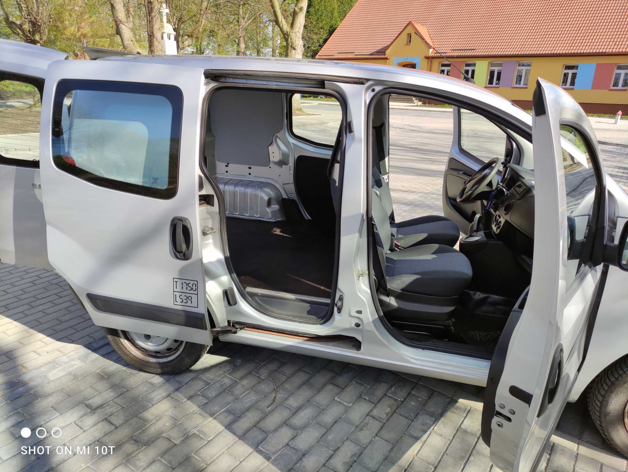 Peugeot Bipper 1.3 HDi rok 2013 przebieg 157 tys km AUTOMAT stan Super