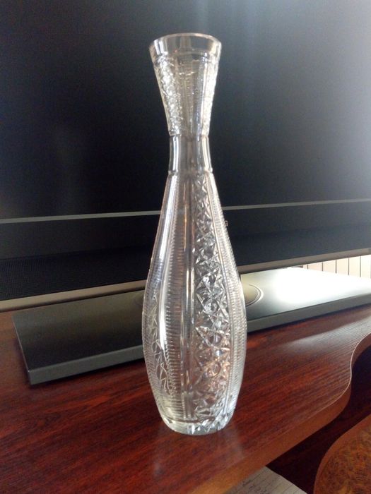 Ваза хрустальная