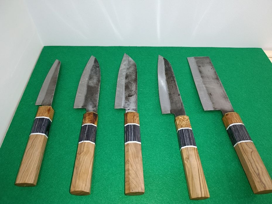 Conjunto de 5 facas japonesas artesanais