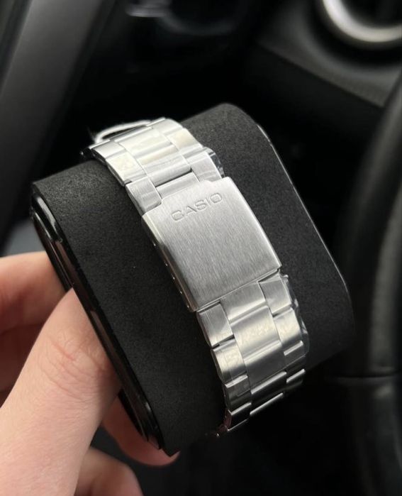 Чоловічий годинник Casio mtp-vd03d оригінал гарантія 2 роки