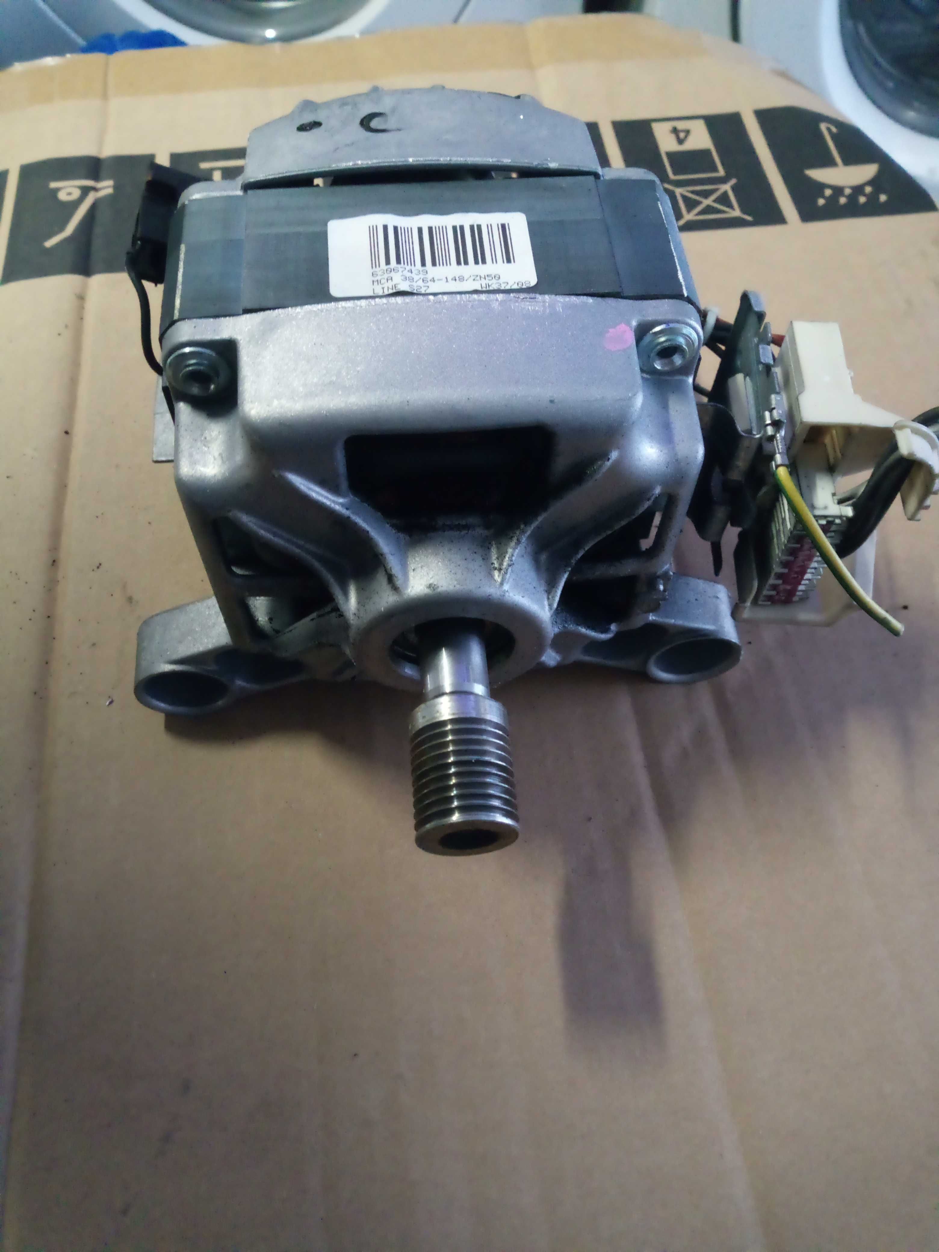 silnik mca 38/64-148/ZN5