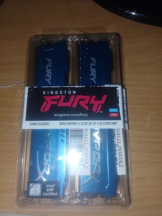 Оперативная память Kingston FURY KF560C30BBEK2-64 DDR5 64GB (2x32GB) 6