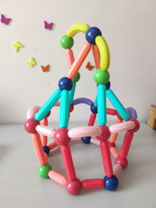 Klocki magnetyczne i pociąg LEGO Duplo