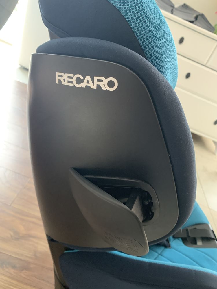 Fotelik samochodowy Recaro Optiafix 9-18 kg isofix