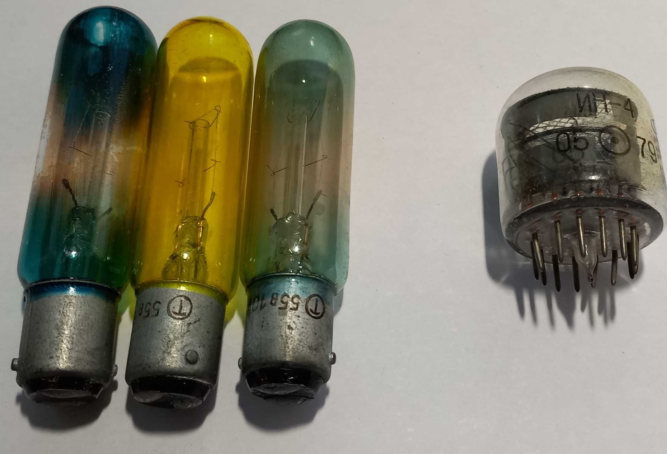 Лампы -радио и резисторы