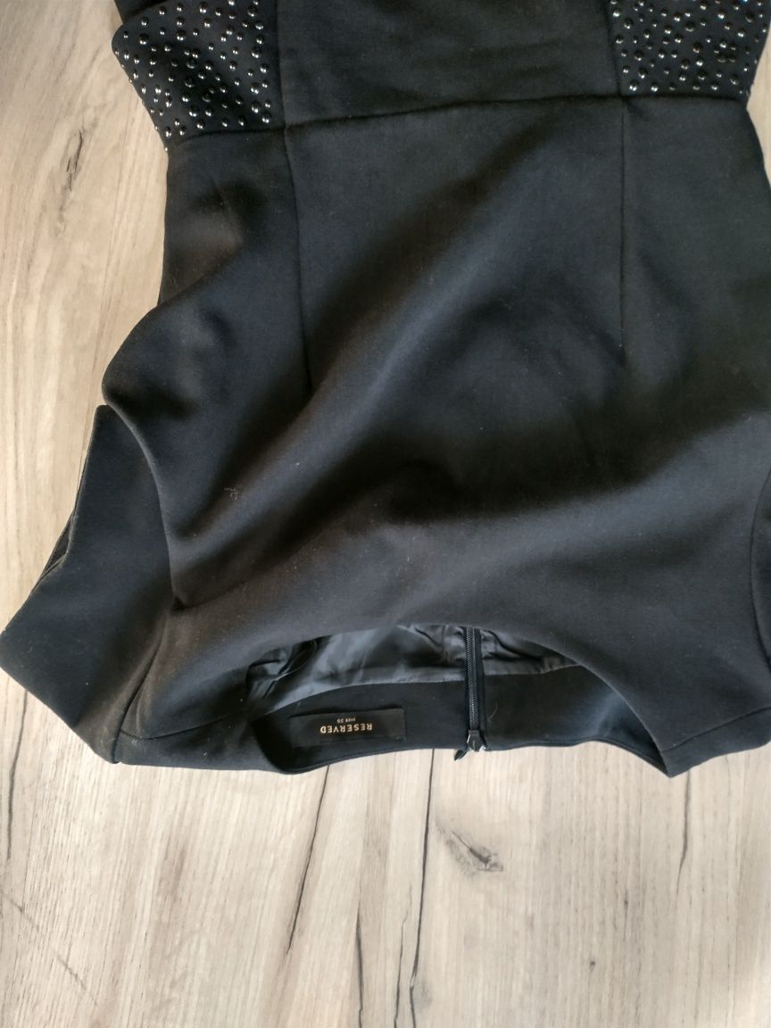 Czarna sukienka Reserved roz S