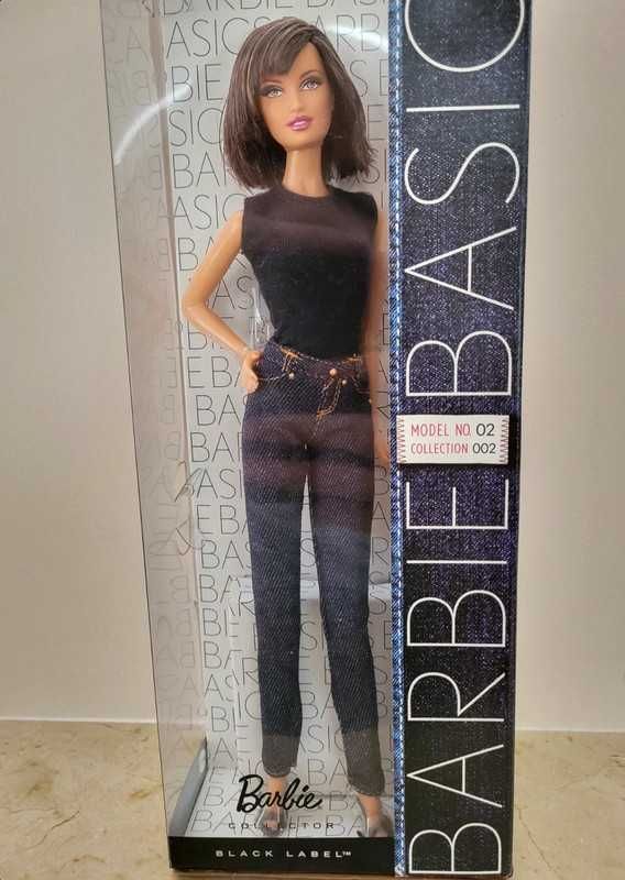 Lalka Barbie Basics model 02 Lara black label