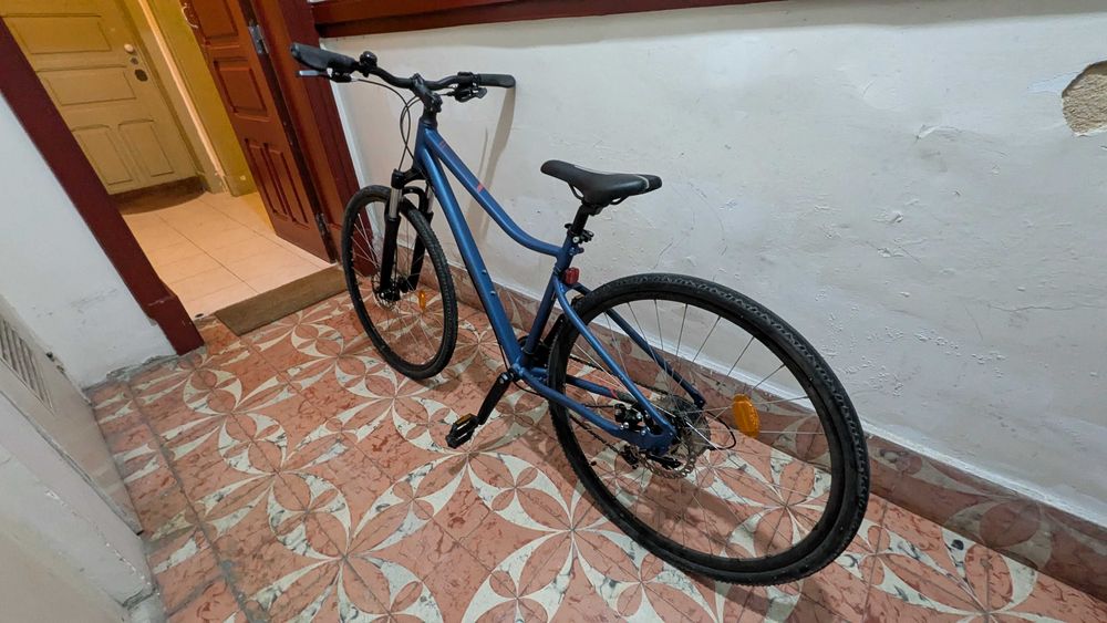 Bicicleta trekking Btwin Riverside 500 tamanho S