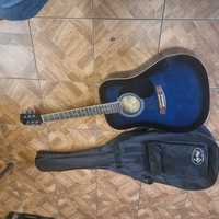 Gitara  MSA  z futerałem