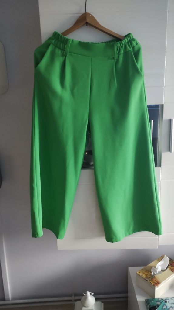 Spodnie damskie 7/8 rozmiar M