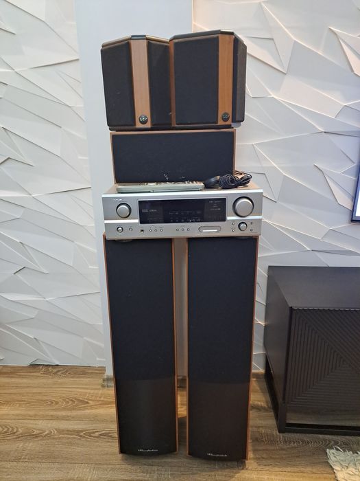 Kino domowe DENON głośniki sprzęt muzyczny audio