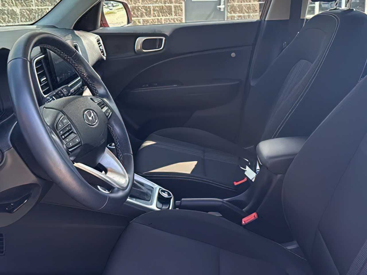 Hyundai Venue SEL 2023