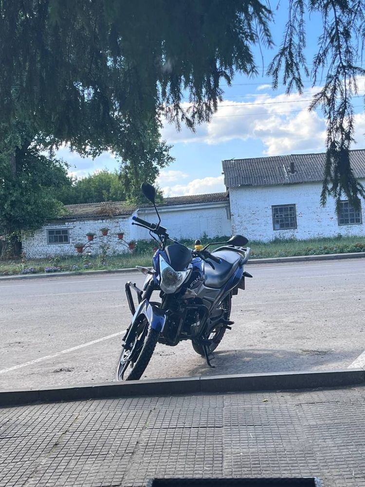 Продам Lifan 150 2e