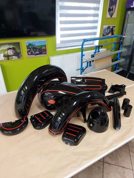 Lakierowanie restaurowanie motocykli zabytkowych SHL Junak szparunki
