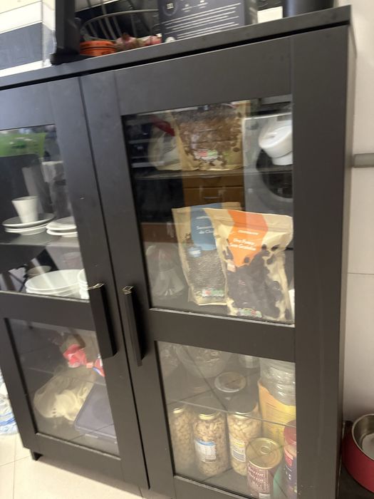 Cristaleira IKEA/movel