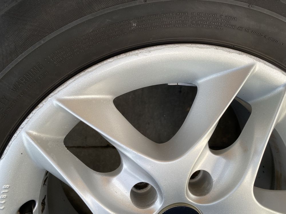 Koła letnie felgi 15 cali Honda 5x114,3 opony 205/65/15
