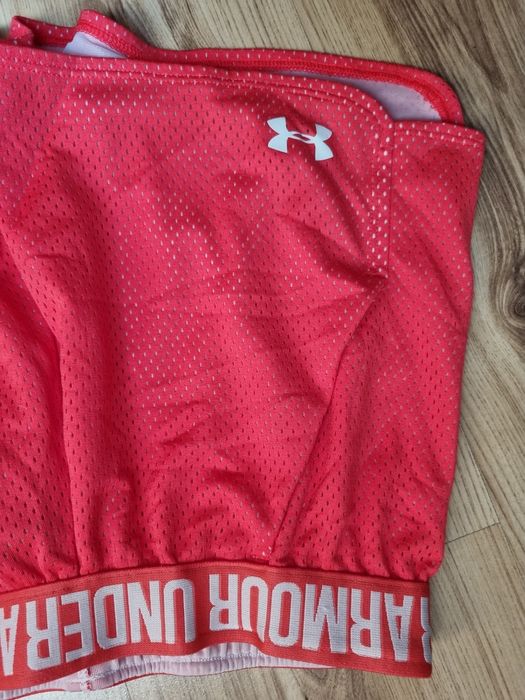 Spodenki szorty Under armour XS 34 z kieszeniami