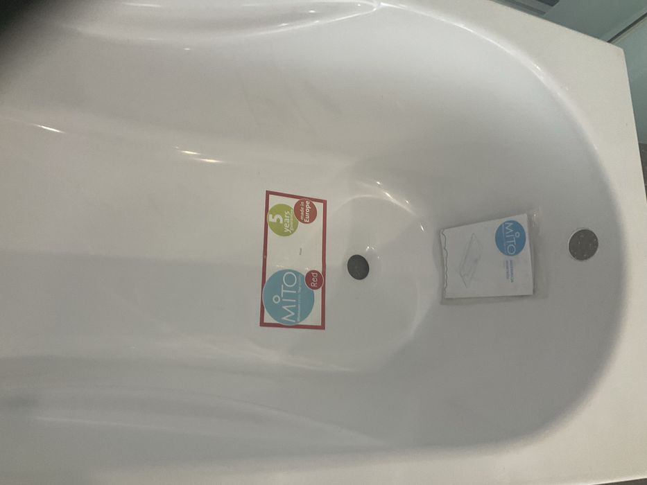 Продам нова ванна акрілова.